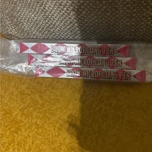 Benefit Brown Brow Enhancer